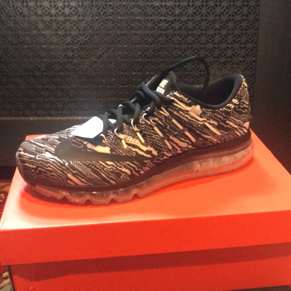 Nike Air Max 2015 Print brand new in box!